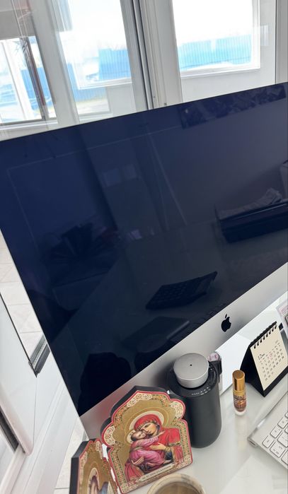 Apple Imac primul proprietar