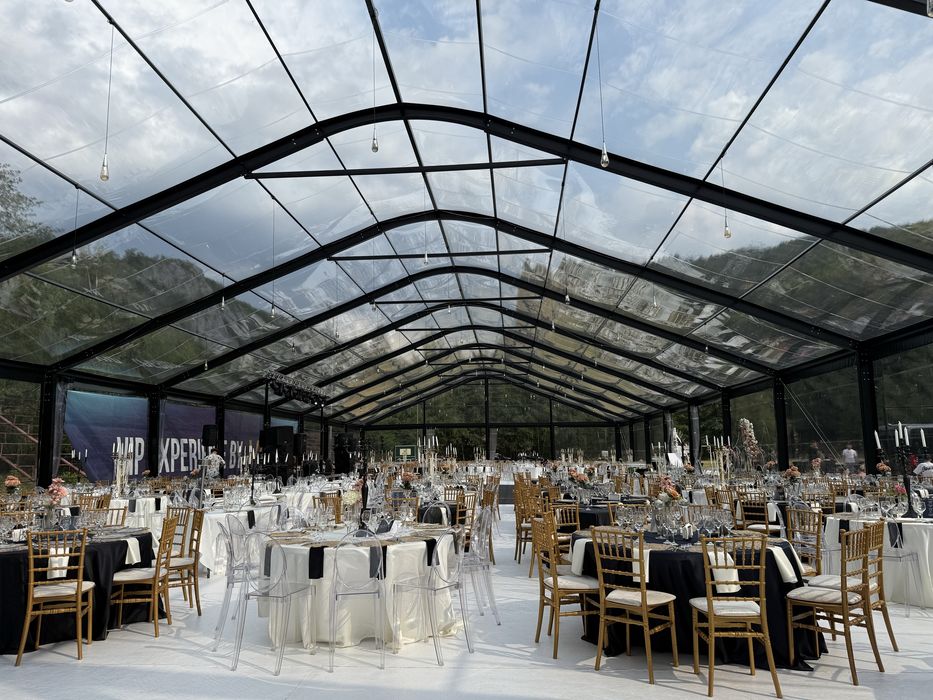 Inchiriez cort nunti mobil varianta PREMIUM  full negru acoperis curb