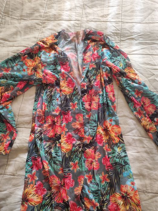 Нов бански от три част