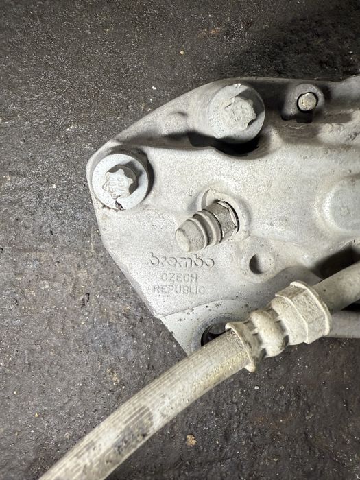 Спирачни апарати / дискове / накладки brembo 345 mm audi A7/A6 /Q5