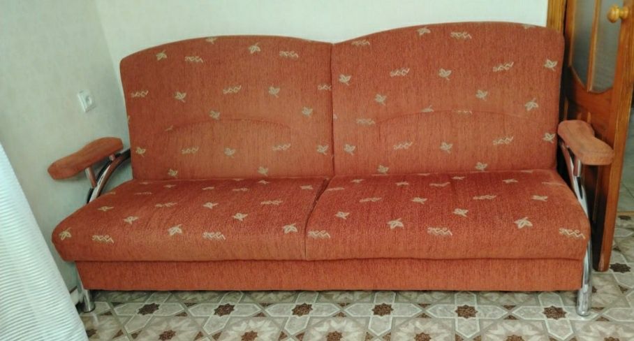 Продам мягкий уголок