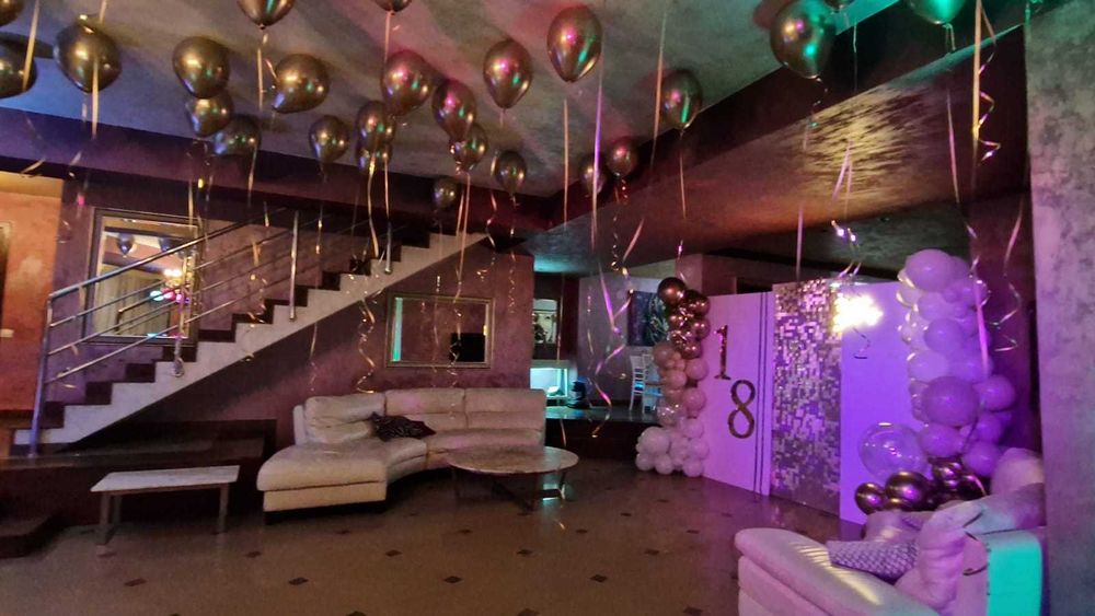 Vila Petreceri Evenimente Majorat Onomastice Cununie Mot Botez Piscina Vila Petrecere Piscina Biliard