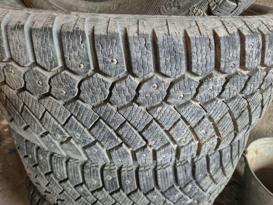 Зимние шины 205/55/R16