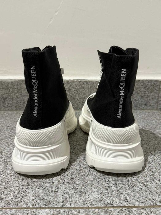 Alexander McQueen Tread Slick