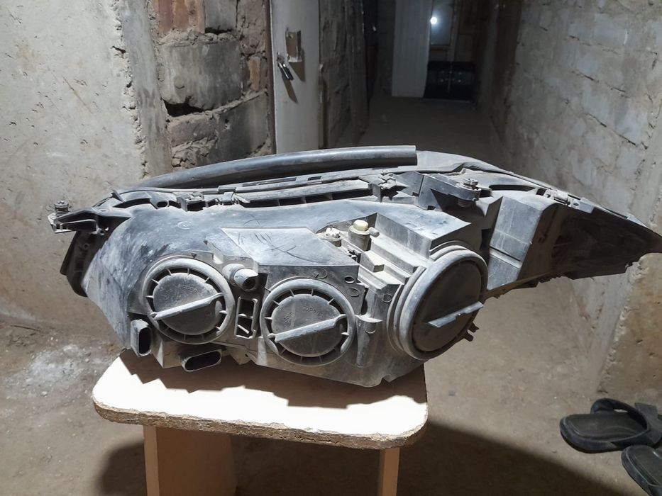 Продам фары Мерседес 221