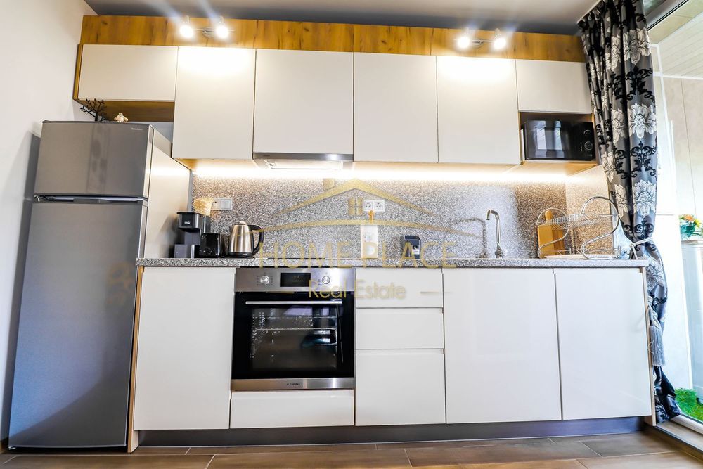 Дава се под наем Тристаен апартамент в Варна, Общината - 90 кв.м за 1146.99 € - Снимка #2