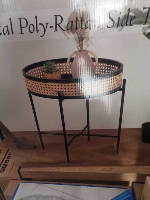 Стилна ратанова помощна маса 40/52см