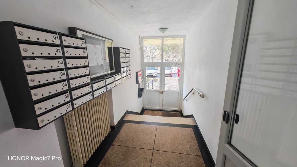 Vand apartament 2 camere