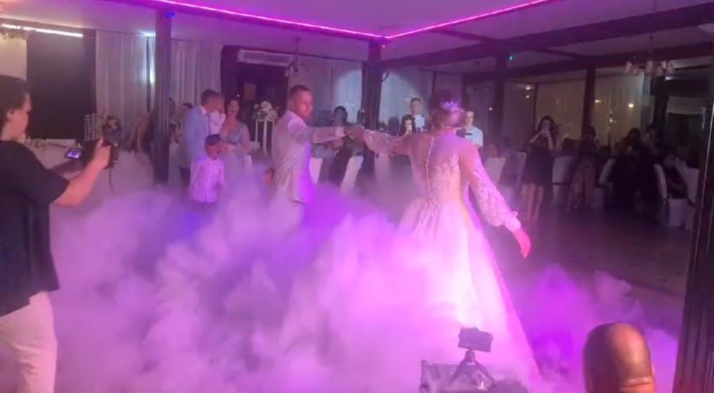 Fum greu dansul mirilor 600 lei