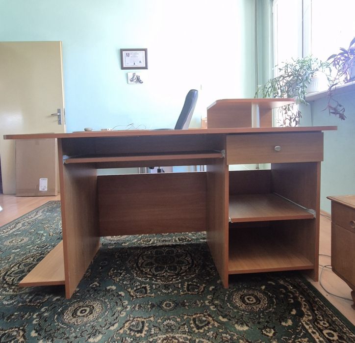 Офис Бюро в добро ползвано състояние