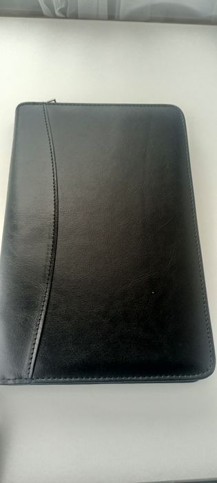 Продам ежедневники не датированные