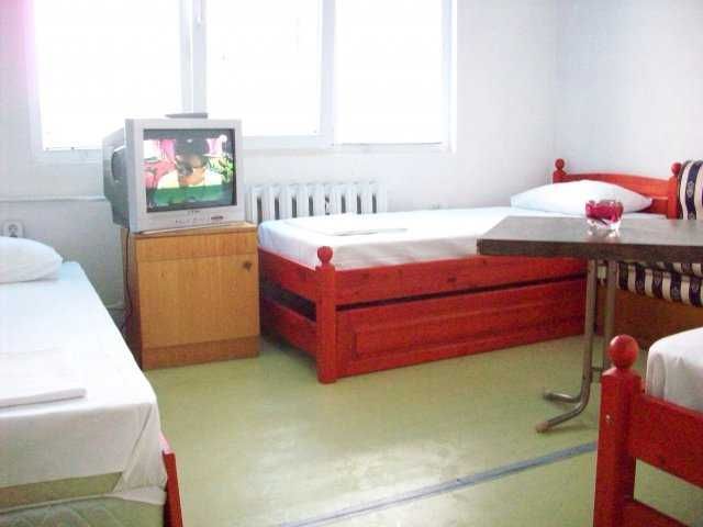 Дава се под наем  в Пловдив, Централна гара - 135 кв.м за 198.9 € - Снимка #11