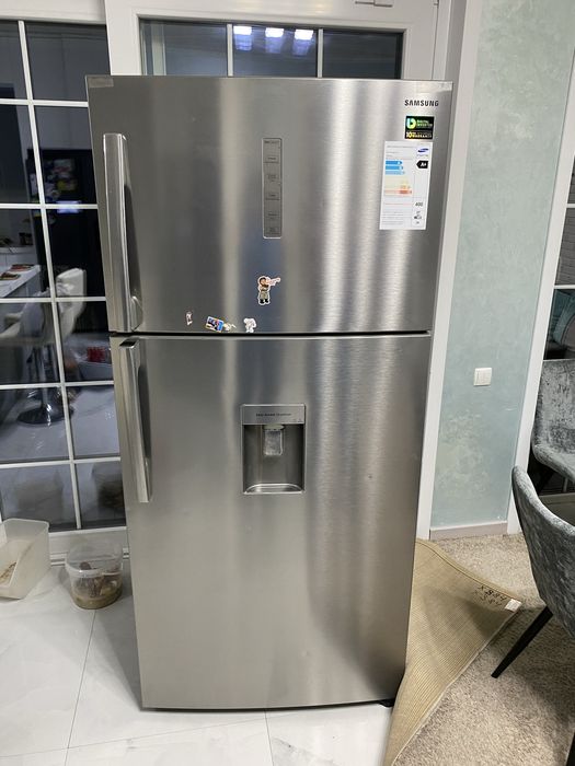 продам холодильник Samsung RT62K7110SL