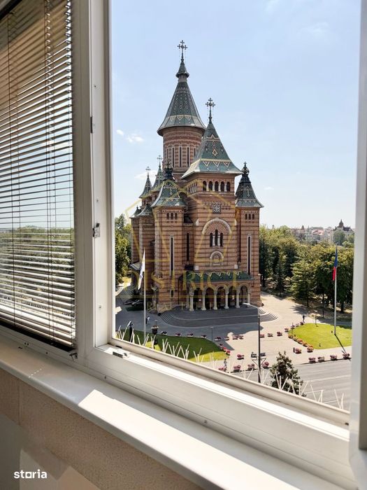 Apartament superb cu 2 camere langa Catedrala, bucatarie separata | Ul