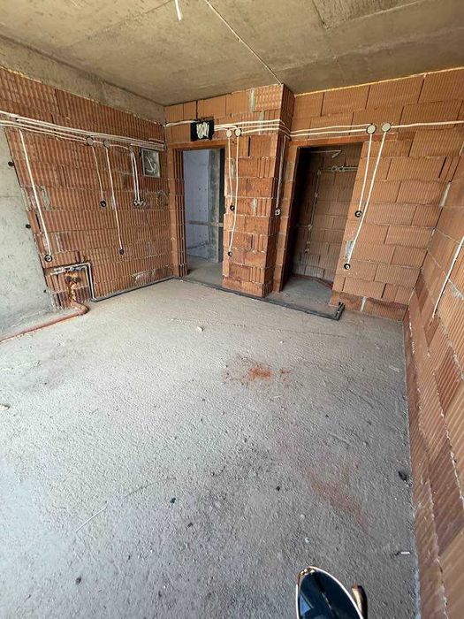 Продава се Едностаен апартамент в Велико Търново, Акация - 25 кв.м за 2120 €/кв.м - Снимка #1