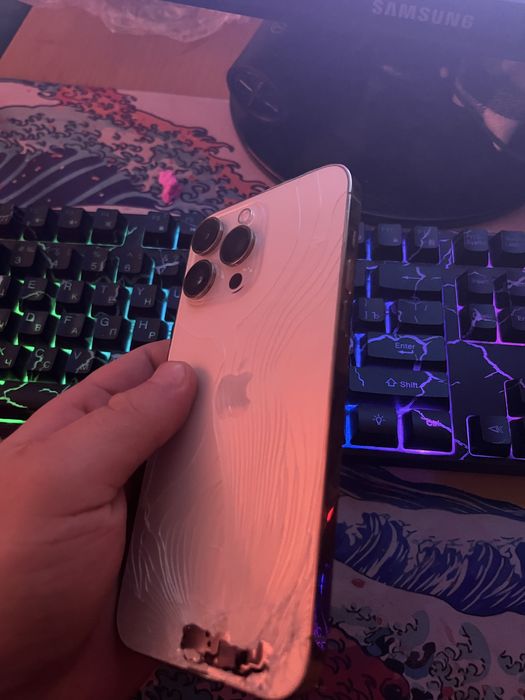 Айфон 14 про макс срочно продам