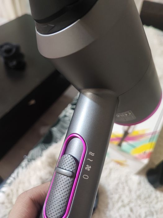 Фен для волос почти новый