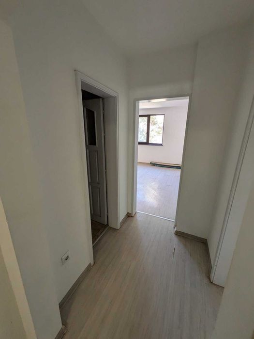 Продава се Тристаен апартамент в Бургас, Център - 156 кв.м за 1161 €/кв.м - Снимка #8