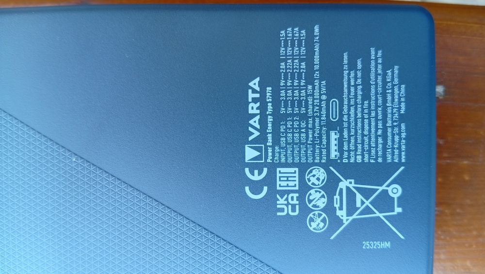 Baterie externă Varta 20000mah