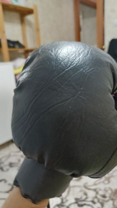 Продам боксерские перчатки.