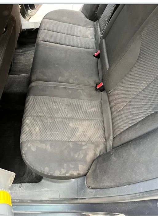 Inchiriez aspirator kracher puzzi 10/1