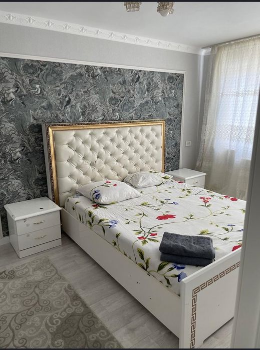 Сдам посуточно квартиру и по часам