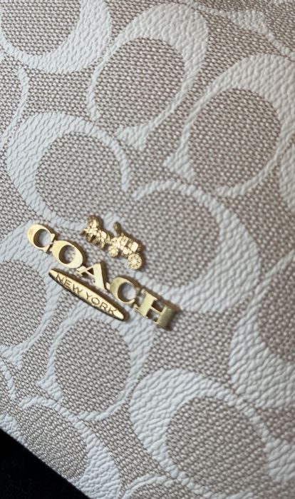 Оригинална чанта COACH – нова, СПЕШНО
