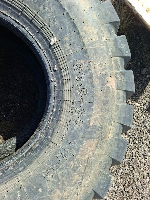 Продам комплектшин!