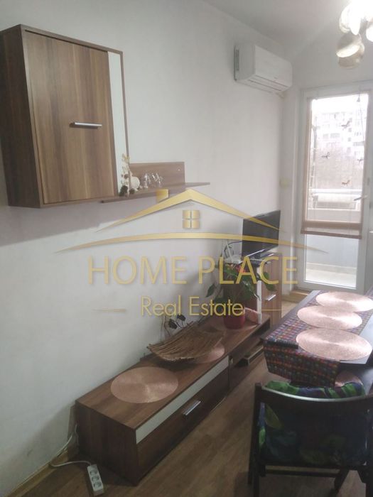 Едностаен апартамент ТУХЛА с асансьор и отделна кухня