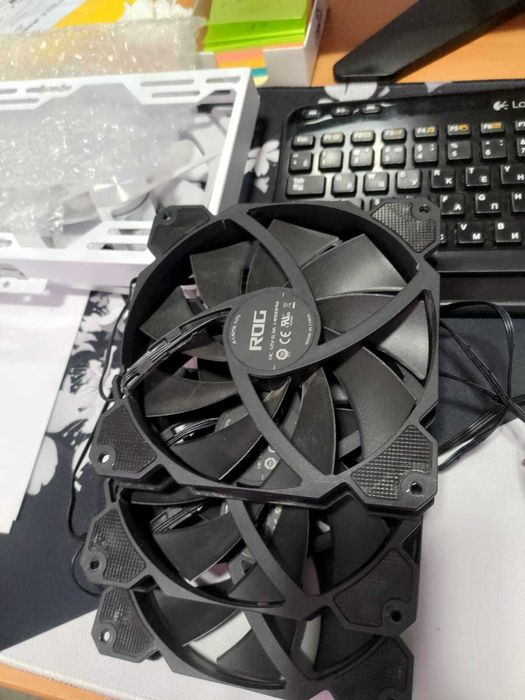 Asus Вентилятор на Корпус 140мм,3 шт