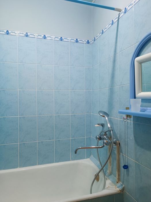 Юнусабад-4 Автосалон, Сезам 2/3/4 (400)