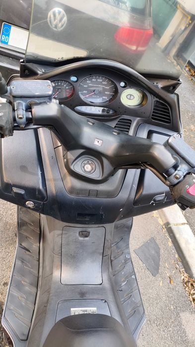 Honda Silver Wing 400