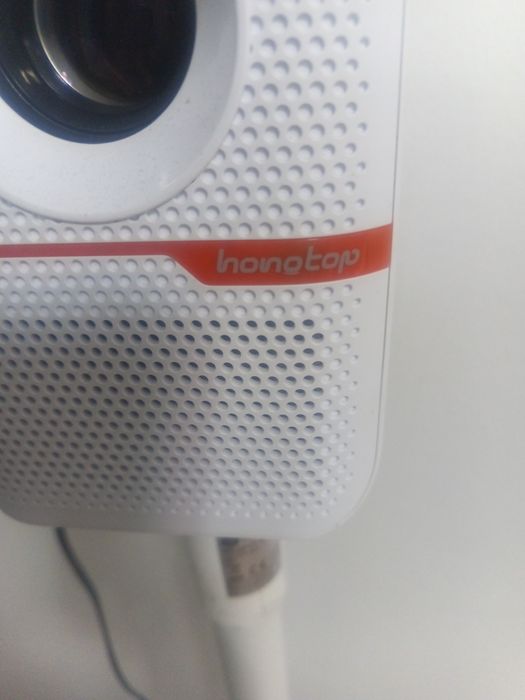 Video proiector android 4k oferta!