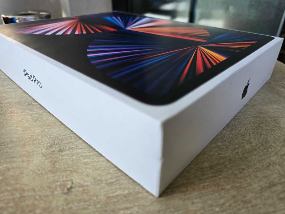 iPad Pro 12.9-inch (5th Generation) Wi-Fi+Cellular 128 GB