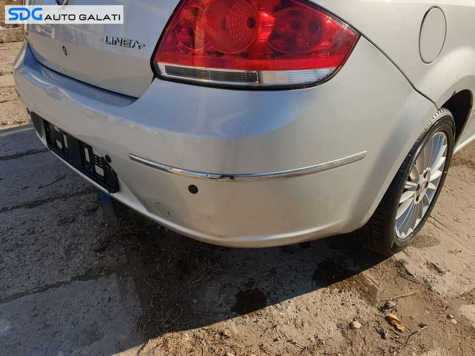 Bara Spoiler Spate cu Defecte Fiat Linea 2007 - 2018