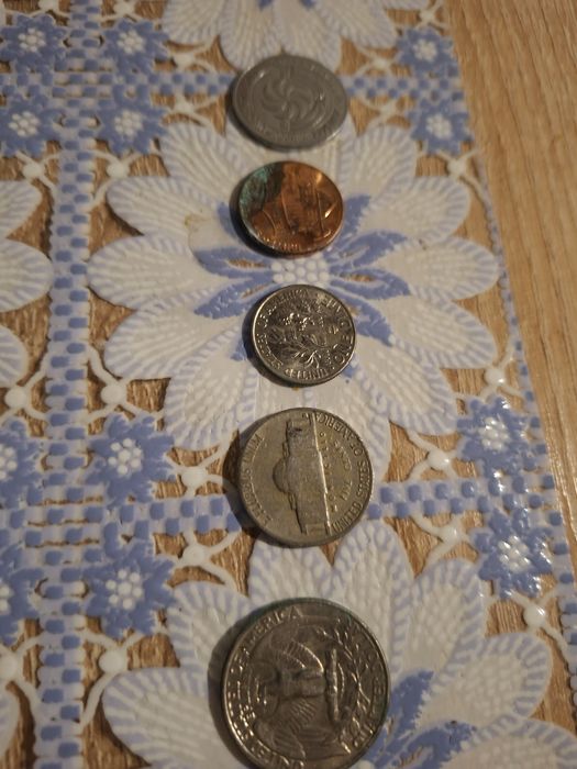 Монеты металлические