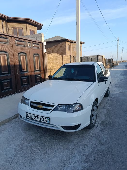 Nexia2 1.6 dons lux konditsioner. 2009-yil Yurgan masofasi 520 ming