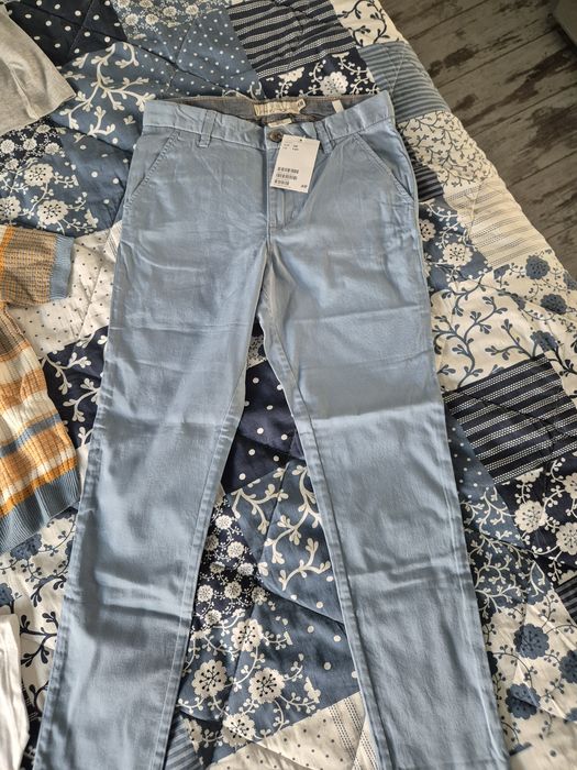 Lot haine fete Măsura 128 noi etichetă Reserved Tex H&M