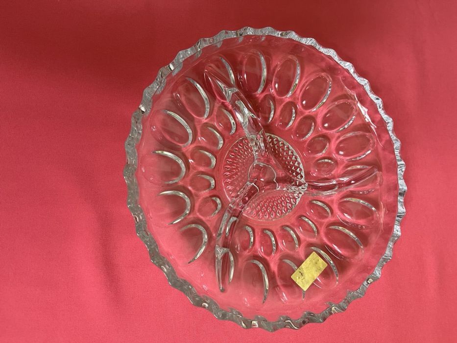 Продается менажница - ваза для сухофруктов или сладостей