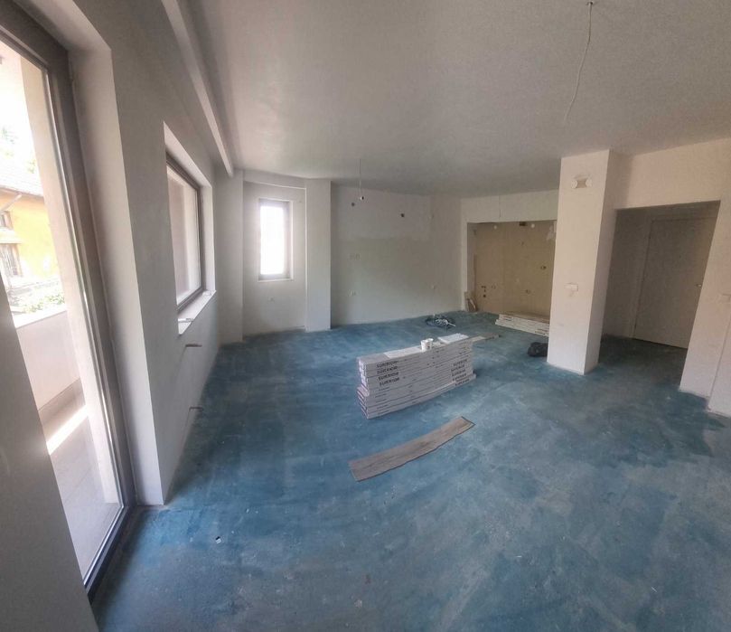 Продава се Тристаен апартамент в Плевен, Идеален център - 111 кв.м за 1703 €/кв.м - Снимка #3