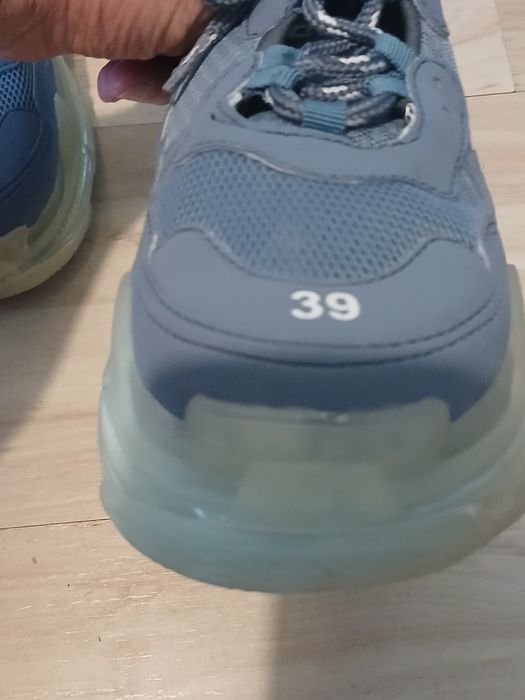 Маратонки BALENCIAGA Triples  s ШОК Цена