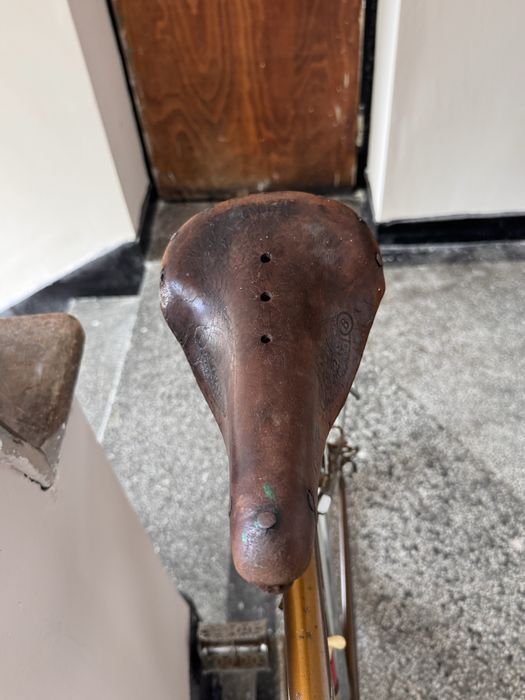 Велосипед Motobecane с оригина свдялка ideale
