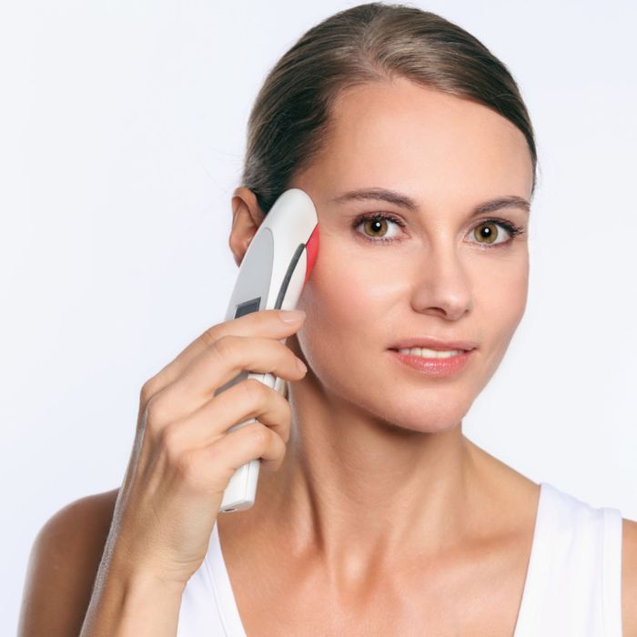 Aparat cosmetic Dermakey