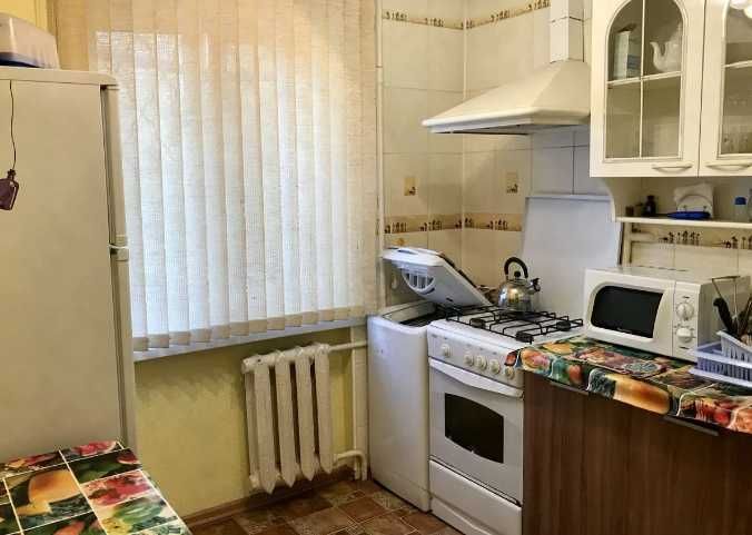 Дава се под наем Двустаен апартамент в Пловдив, Център - 58 кв.м за 295.8 € - Снимка #2