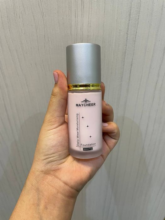 Maybelline pamada помада+ Maycheer база