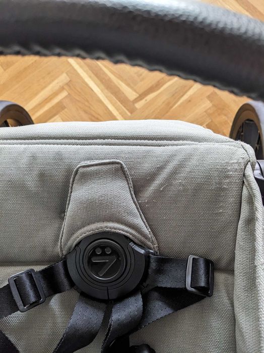 Количка Mutsy Evo 2 + аксесоари към нея