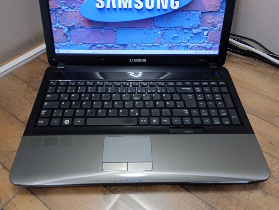Лаптоп Samsung R540  - 15.6"