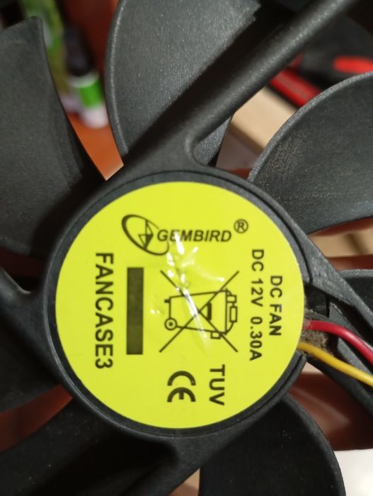 Lot 3 ventilatoare carcasă 120 mm