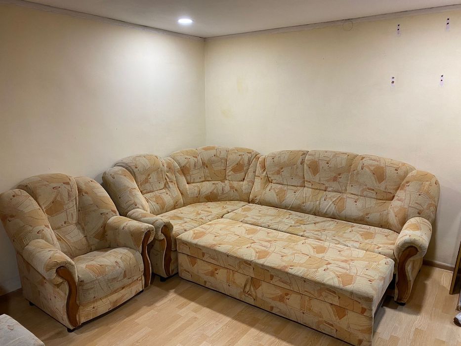 Продам диван кресло пуф