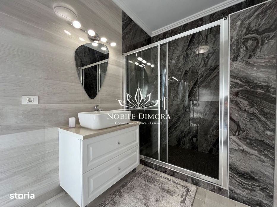 Penthouse cu 4 camere in zona Torontalului - terasa si parcare privata